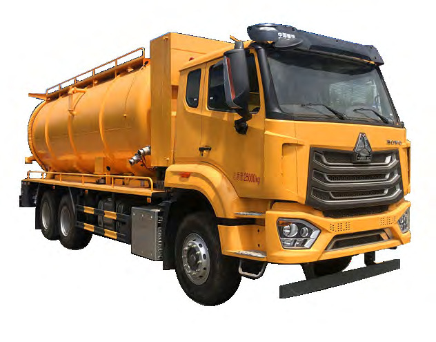 SINOTRUK 24 CBM cleaning sewage suction truck