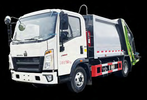 HOWO 6 CBM garbage truck compactor