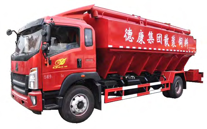 SINOTRUK 8 ton bulk feed truck