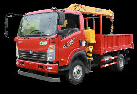 SINOTRUK 3.2 ton boom truck mounted crane